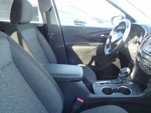 Used 2024 Chevrolet Equinox LT w/ LPO, Floor Liner Package FWD image 10