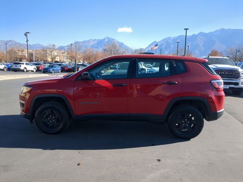 Used 2021 Jeep Compass Sport w/ Cold Weather Group image 9