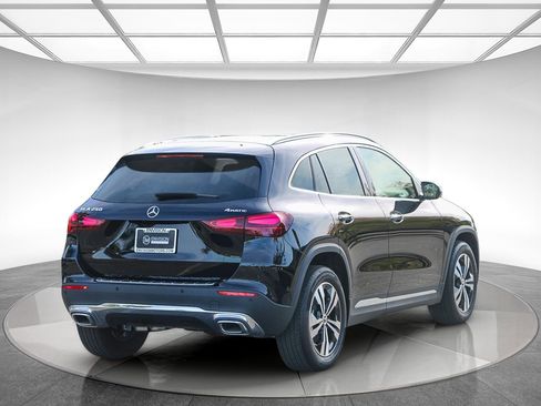 Certified 2025 Mercedes-Benz GLA 250 GLA 250 image 4