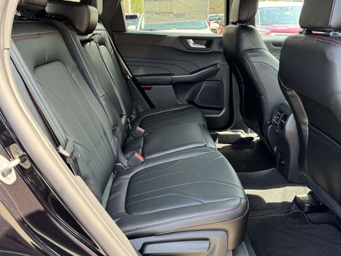 New 2026 Ford Escape ST-Line Elite w/ Premium Technology Package AWD/4WD image 13