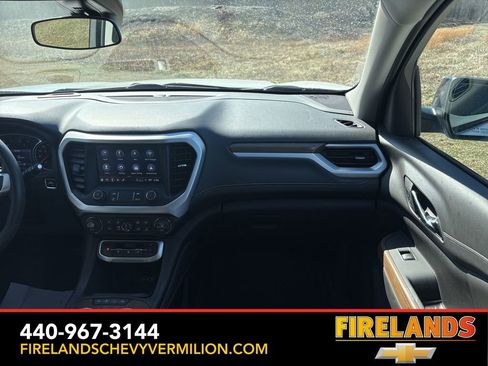 Certified 2023 GMC Acadia SLE w/ Driver Convenience Package image 33