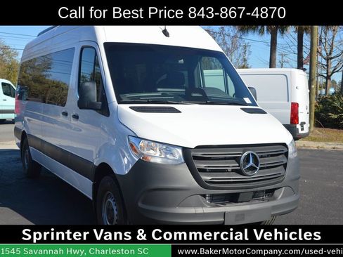 Used 2025 Mercedes-Benz Sprinter 2500 image 8