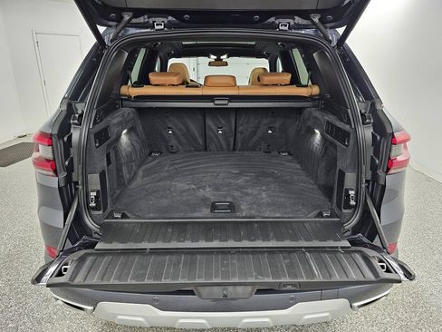 Used 2022 BMW X5 xDrive40i AWD/4WD image 31