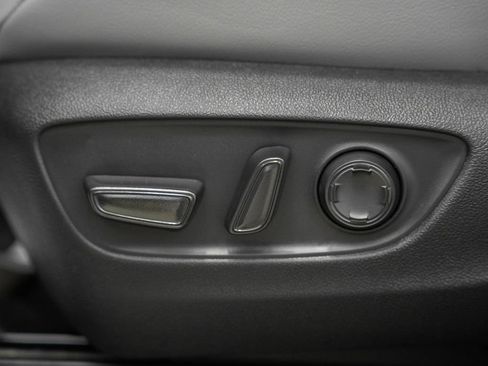 New 2026 Toyota Sienna XLE FWD image 36