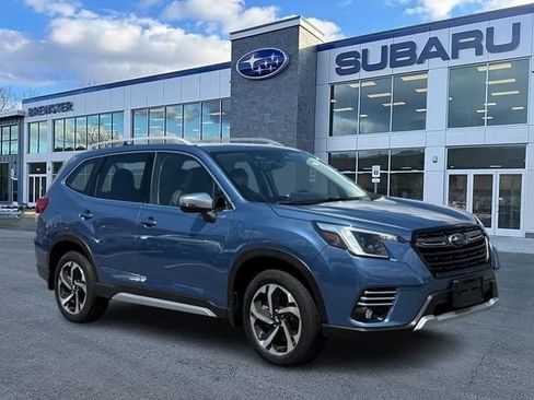 Certified 2023 Subaru Forester Touring AWD/4WD image 1