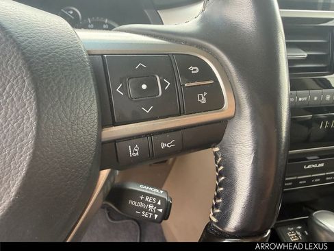 Used 2022 Lexus GX 460 Premium w/ Premium Package image 17