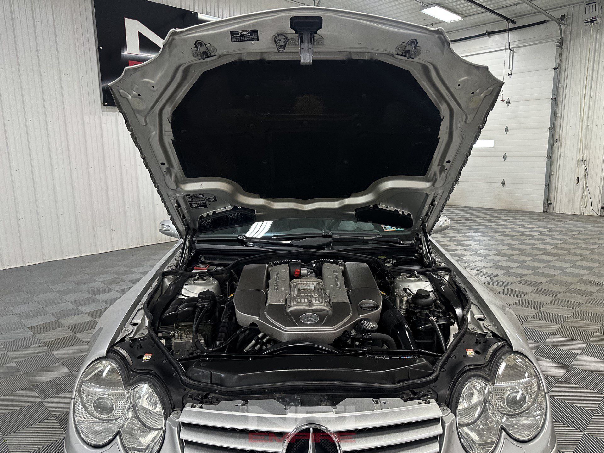Used 2005 Mercedes-Benz SL 55 AMG image 43