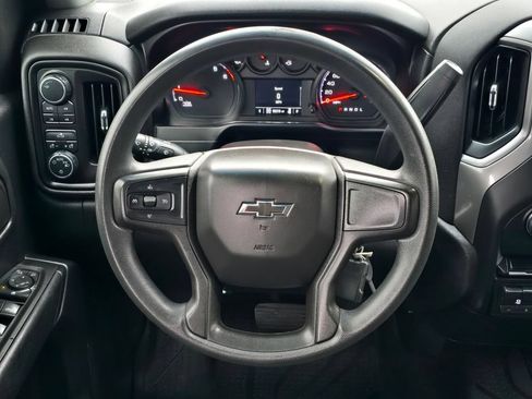 Used 2020 Chevrolet Silverado 1500 Custom Trail Boss w/ Custom Convenience Package AWD/4WD image 18