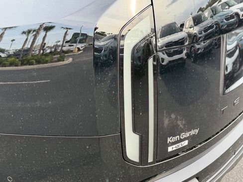 New 2027 Kia Telluride SX X-Line AWD/4WD image 10