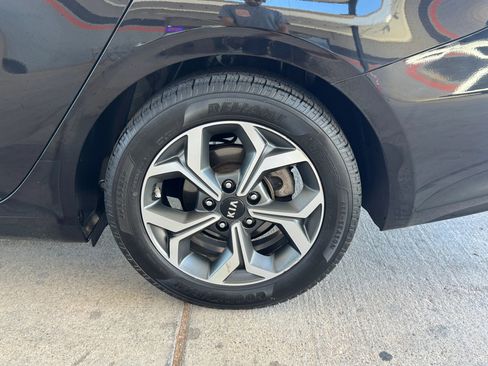 Used 2020 Kia Forte LXS image 26