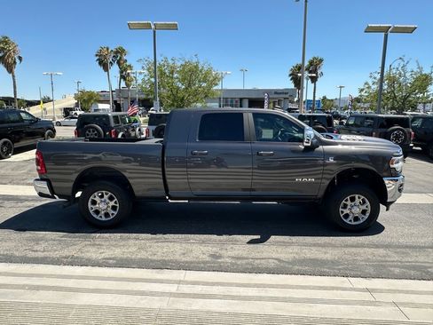 Used 2023 RAM 3500 Laramie AWD/4WD image 8
