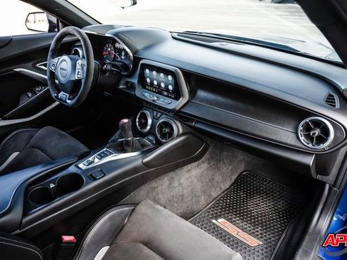 Used 2019 Chevrolet Camaro SS image 22