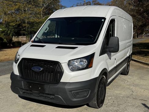 Used 2022 Ford Transit 250 Medium Roof w/ Load Area Protection Package image 2