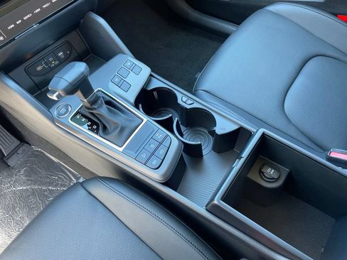 New 2026 Kia Sportage EX FWD image 9
