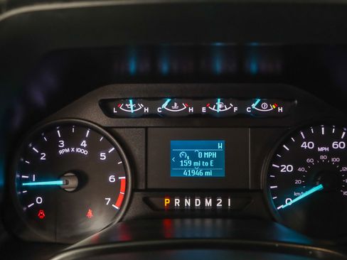 Used 2022 Ford F250 XL w/ Power Equipment Group AWD/4WD image 16