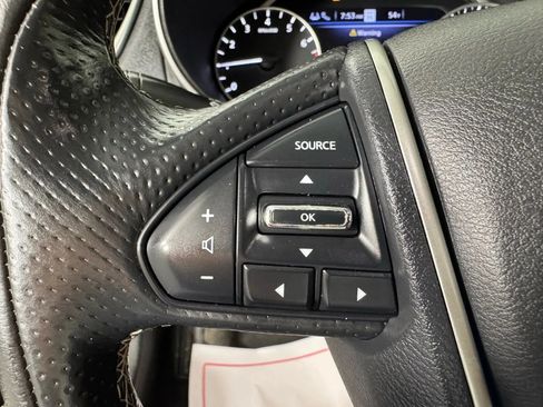 Used 2023 Nissan Maxima SV w/ Floor Mat Group FWD image 15