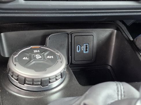 Certified 2022 Ford Bronco Black Diamond AWD/4WD image 19
