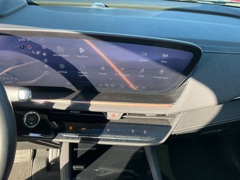 New 2025 Buick Envision Sport Touring image 11