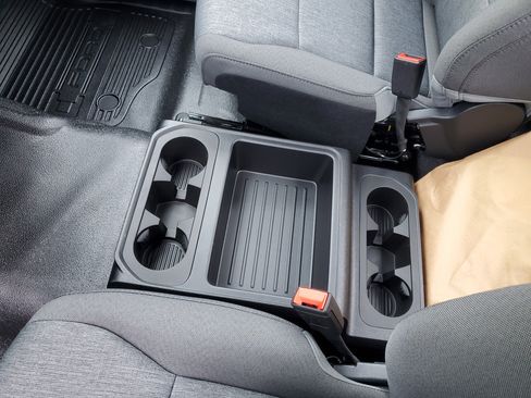 New 2025 Ford F550 4x4 Regular Cab Super Duty image 37
