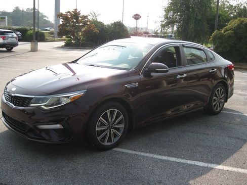 Used 2019 Kia Optima LX w/ LX 17" Wheel Package FWD image 3