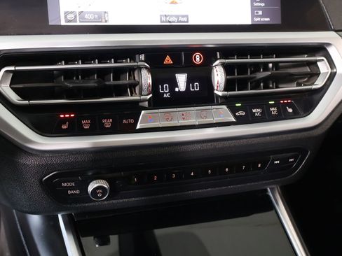 Used 2019 BMW 330i Sedan w/ Convenience Package RWD image 8