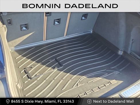 Used 2019 Porsche Macan image 7