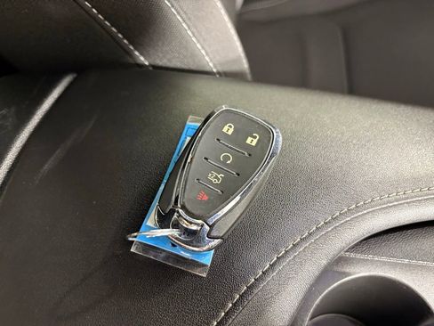 Used 2023 Chevrolet Camaro LT image 44