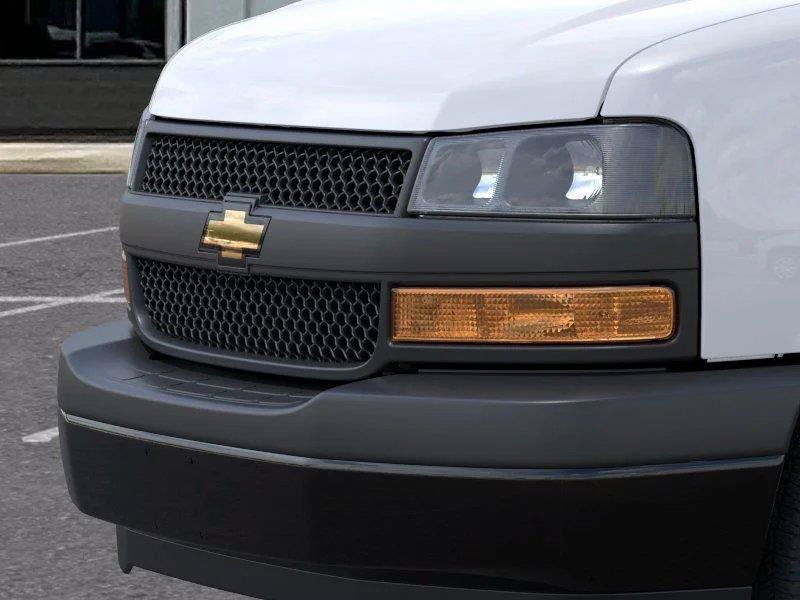 New 2025 Chevrolet Express 2500 Extended w/ Driver Convenience Package RWD image 13
