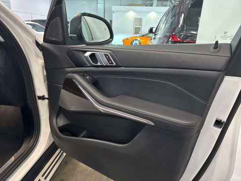 Used 2024 BMW X5 xDrive40i image 25