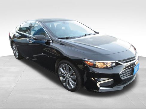 Used 2016 Chevrolet Malibu Premier w/ Driver Confidence Package FWD image 7