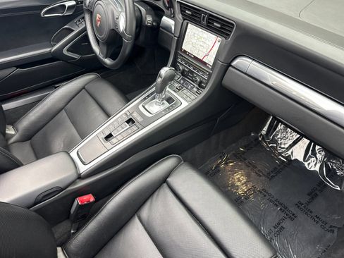 Used 2014 Porsche 911 Turbo image 16