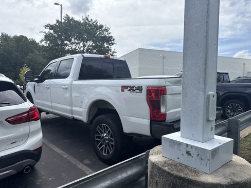 Used 2019 Ford F250 Lariat w/ Lariat Ultimate Package AWD/4WD image 44