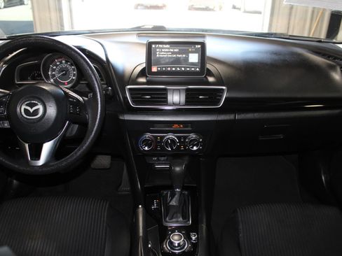 Used 2016 MAZDA MAZDA3 i Sport w/ Preferred Equipment Package FWD image 14