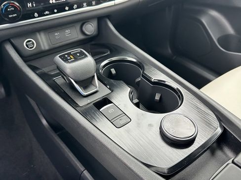 Certified 2023 Nissan Rogue SV w/ SV Premium Package image 34