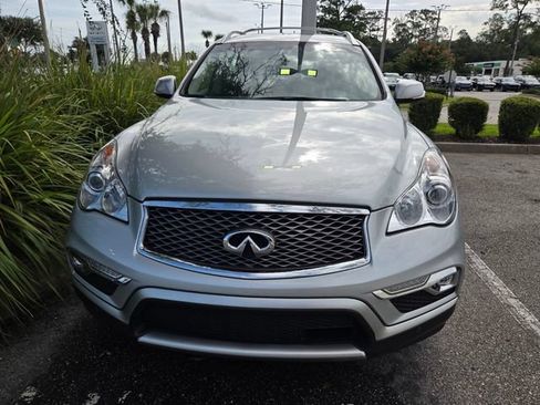 Used 2017 INFINITI QX50 2WD w/ Technology Package image 2