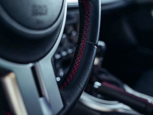 Used 2015 Subaru BRZ Limited image 22