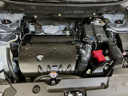Used 2024 Mitsubishi Outlander Sport AWD image 33