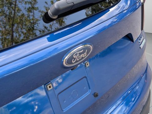 Used 2019 Ford Escape SEL image 24