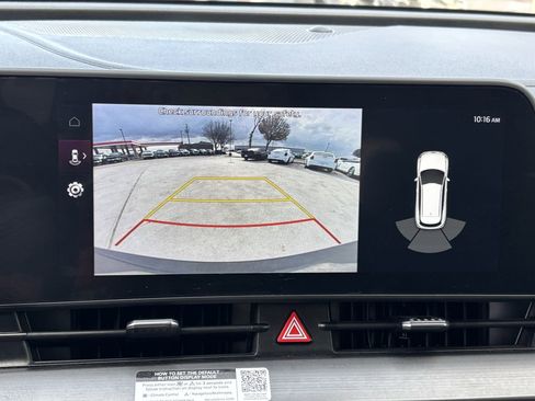 Used 2023 Kia Sportage EX image 13