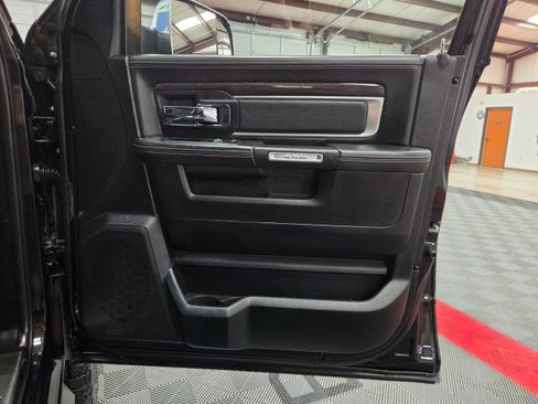 Used 2016 RAM 2500 Limited image 39