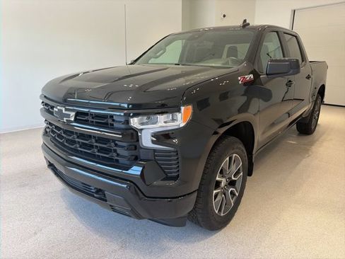 Certified 2023 Chevrolet Silverado 1500 RST AWD/4WD image 3