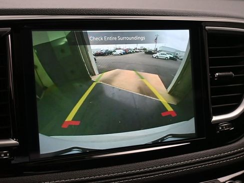 New 2026 Chrysler Pacifica Limited w/ S Appearance Package image 36