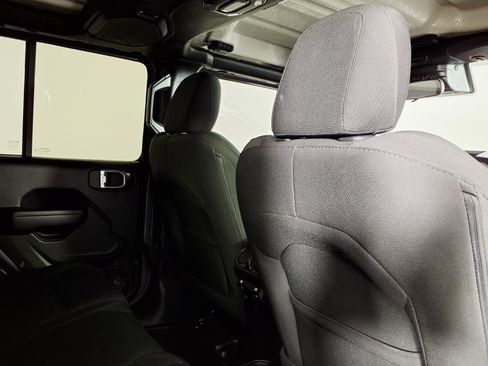 Used 2020 Jeep Wrangler Unlimited Sport S AWD/4WD image 11