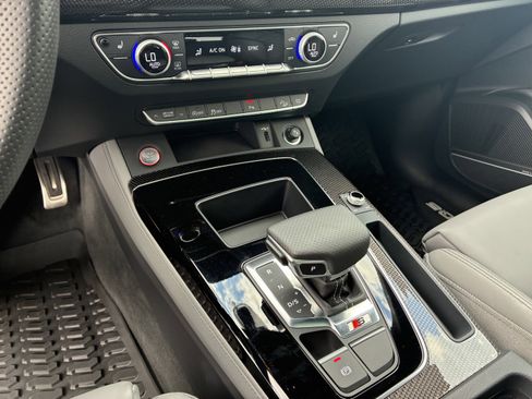 Used 2024 Audi SQ5 Premium Plus AWD/4WD image 35