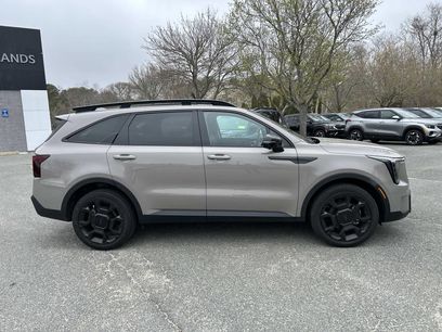 Used 2025 Kia Sorento SX