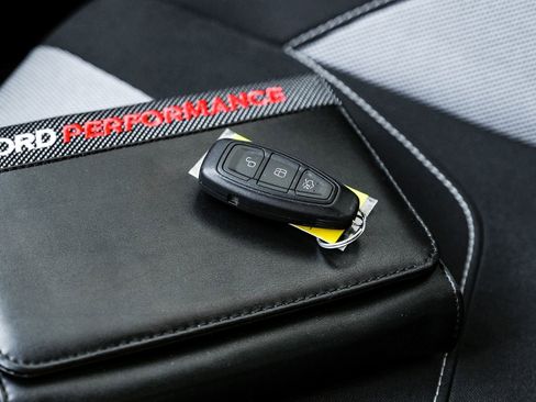 Used 2018 Ford Focus ST image 65