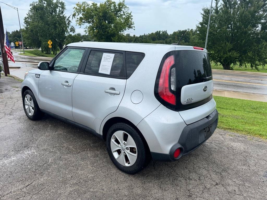 Used 2015 Kia Soul FWD image 5