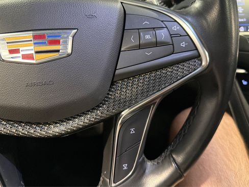 Used 2020 Cadillac XT5 Sportv AWD/4WD image 37