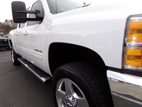 Used 2012 Chevrolet Silverado 2500 LTZ w/ LTZ Plus Package image 6