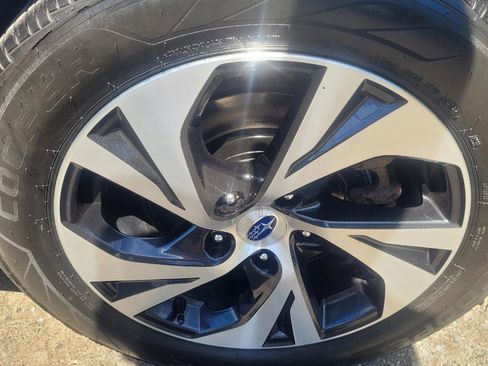 Used 2021 Subaru Legacy Premium AWD/4WD image 41